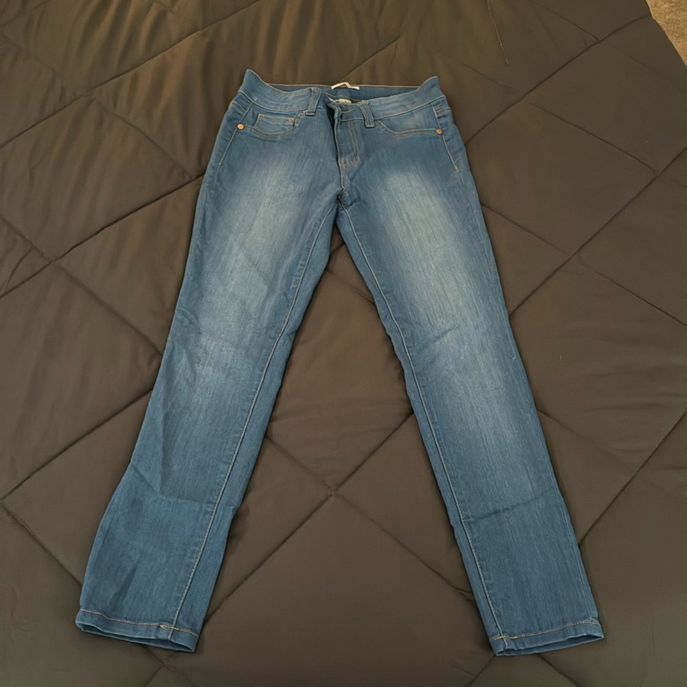 Blue Asphalt Perfect Ankle Legging Jeggings in Light Wash